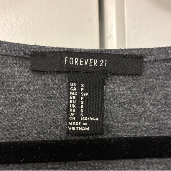 Forever 21 Charcoal Twist Front Crop Top - Picture 2 of 4